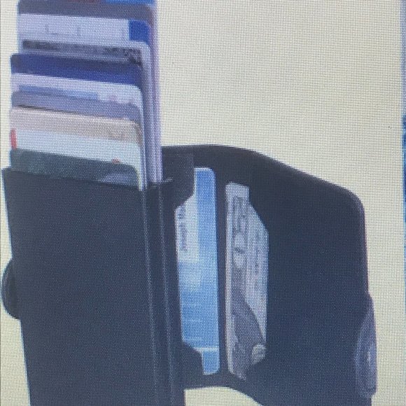 Quick Card Wallet - Picture 2 of 6